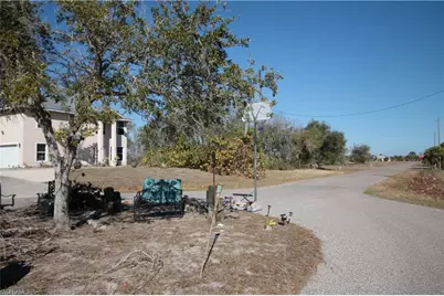 1 Hull Ct, Placida, FL 33946 - Photo 4