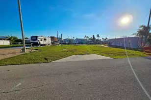 3811 Coconut Dr, Other, FL 33956 - Photo 2