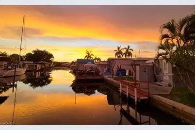 3811 Coconut Dr, Saint James City, FL 33956 - Photo 14