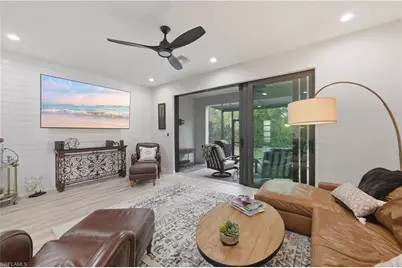 13017 Pembroke Dr, Naples, FL 34105 - Photo 10