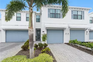 13017 Pembroke Dr, Naples, FL 34105 - Photo 1