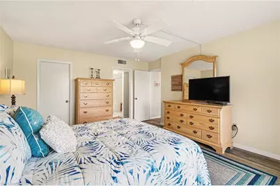 1700 Pine Valley Dr #205, Fort Myers, FL 33907 - Photo 14
