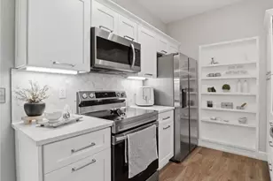 88 Silver Oaks Cir, Naples, FL 34119 - Photo 18