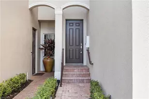 6510 Monterey Point, Naples, FL 34105 - Photo 4