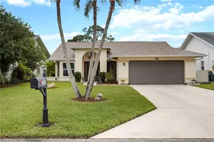 1324 Monarch Cir, Naples, FL 34116 - Photo 24