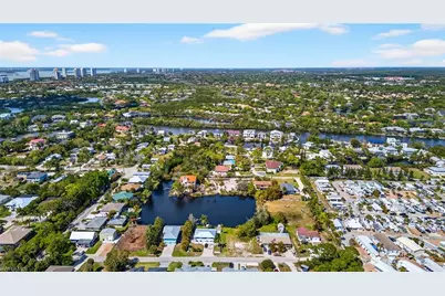 3916 Bennett Ln, Bonita Springs, FL 34134 - Photo 28