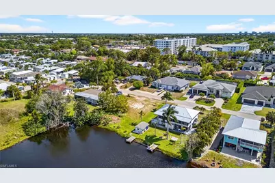 3916 Bennett Ln, Bonita Springs, FL 34134 - Photo 16