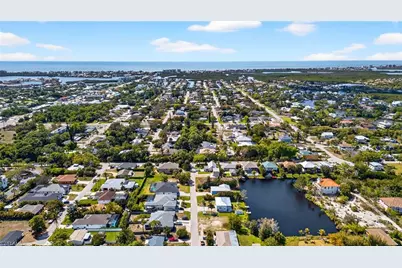 3916 Bennett Ln, Bonita Springs, FL 34134 - Photo 24