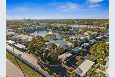 822 Gulf Pavilion Dr #201, Naples, FL 34108 - Photo 38