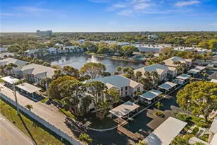 822 Gulf Pavilion Dr, Naples, FL 34108 - Photo 38