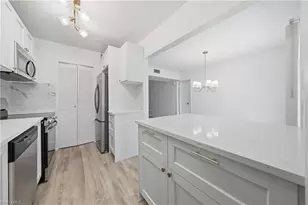 788 Park Shore Dr, Naples, FL 34103 - Photo 16