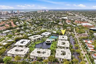 788 Park Shore Dr, Naples, FL 34103 - Photo 2