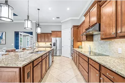 14012 Fenwood Ct, Estero, FL 33928 - Photo 12