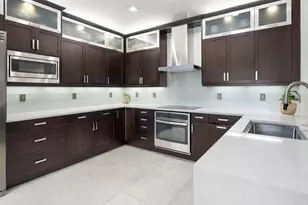 13560 Mandarin Cir, Naples, FL 34109 - Photo 20