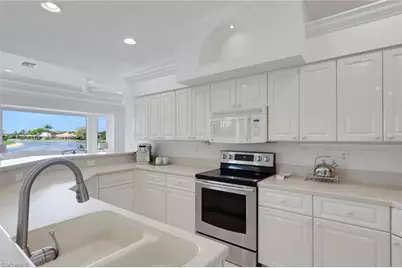 8995 Lely Island Cir, Naples, FL 34113 - Photo 4