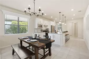 12010 Westmoreland Way, Fort Myers, FL 33913 - Photo 4