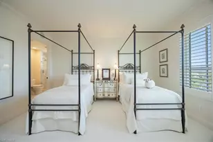 285 Grande Way, Naples, FL 34110 - Photo 14