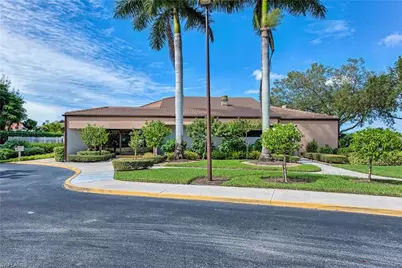 6721 Sloane Pl, Naples, FL 34104 - Photo 24