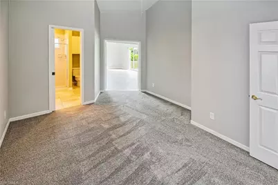 6721 Sloane Pl, Naples, FL 34104 - Photo 12