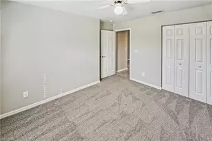 6721 Sloane Pl, Naples, FL 34104 - Photo 16