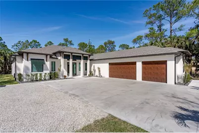 167 9th St SW, Naples, FL 34117 - Photo 4