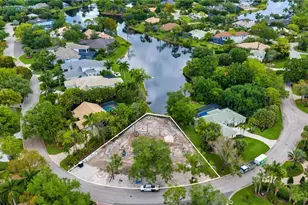 3818 Woodlake Dr, Bonita Springs, FL 34134 - Photo 2
