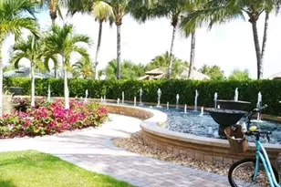 6574 Amarone Ln, Naples, FL 34113 - Photo 32