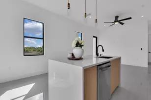 380 Cratsley Ave S, Lehigh Acres, FL 33974 - Photo 8