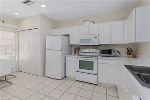 3035 Horizon Ln, Naples, FL 34109 - Photo 12