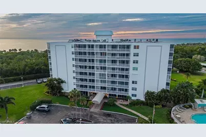 5 Bluebill Ave #305/405, Naples, FL 34108 - Photo 4