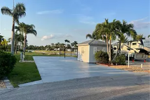 10171 Shadowood Ct, Fort Myers, FL 33905 - Photo 8