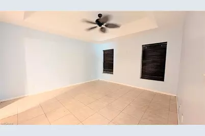 3017 S Balsam Cir, Labelle, FL 33935 - Photo 12