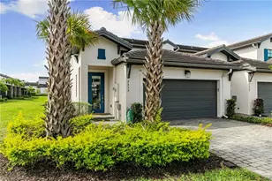 7535 Rockefeller Dr, Naples, FL 34119 - Photo 2