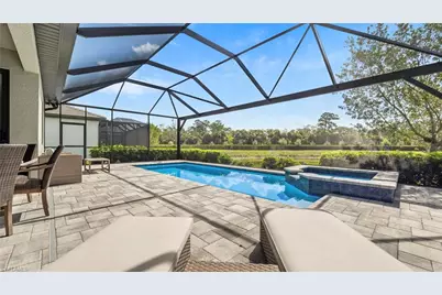 10428 Ventana Ln, Naples, FL 34120 - Photo 32