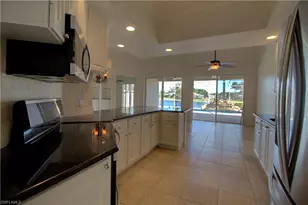 7681 Sicilia Ct, Naples, FL 34114 - Photo 14