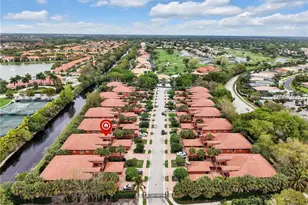 10025 Heather Ln, Naples, FL 34119 - Photo 18