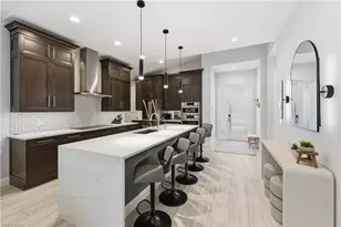 711 91st Ave N, Naples, FL 34108 - Photo 6