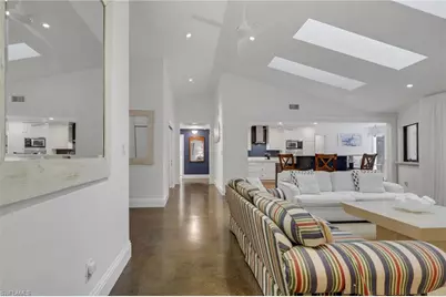 2293 Royal Ln, Naples, FL 34112 - Photo 8