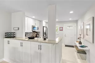 3150 Binnacle Dr SE, Naples, FL 34103 - Photo 4