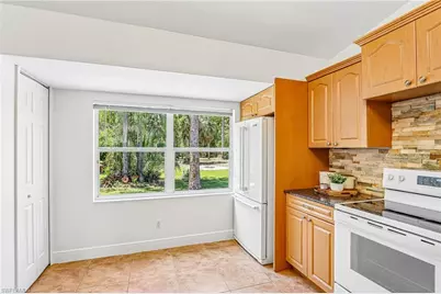 3360 2nd Ave NE, Naples, FL 34120 - Photo 10