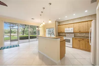 5605 Sherborn Dr #102, Naples, FL 34110 - Photo 4