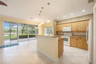 5605 Sherborn Dr, Naples, FL 34110 - Photo 4