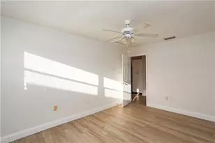 521 96th Ave N, Naples, FL 34108 - Photo 14