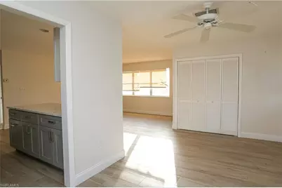 521 96th Ave N #B, Naples, FL 34108 - Photo 6