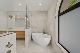 207 Monterey Dr, Naples, FL 34119 - Photo 16