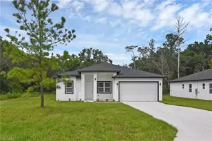 205 Australian Dr, Rotonda West, FL 33947 - Photo 12