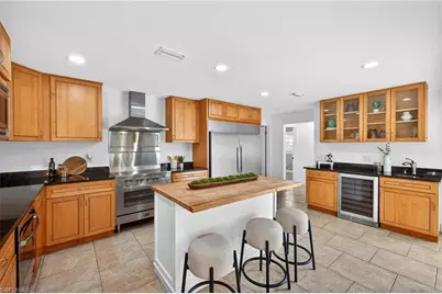 407 Parkway Ct, Fort Myers, FL 33919 - Photo 6