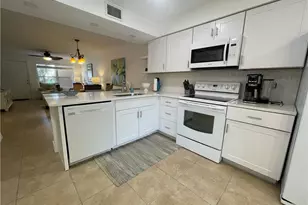 28940 Bermuda Pointe Cir, Bonita Springs, FL 34134 - Photo 8