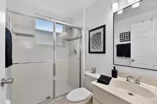 6795 Huntington Lakes Cir, Naples, FL 34119 - Photo 18