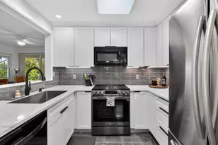 6795 Huntington Lakes Cir, Naples, FL 34119 - Photo 6